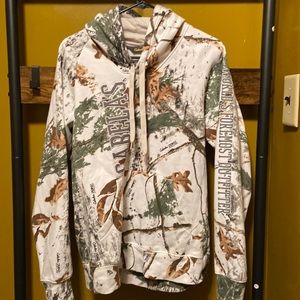 Womens camo hoodie